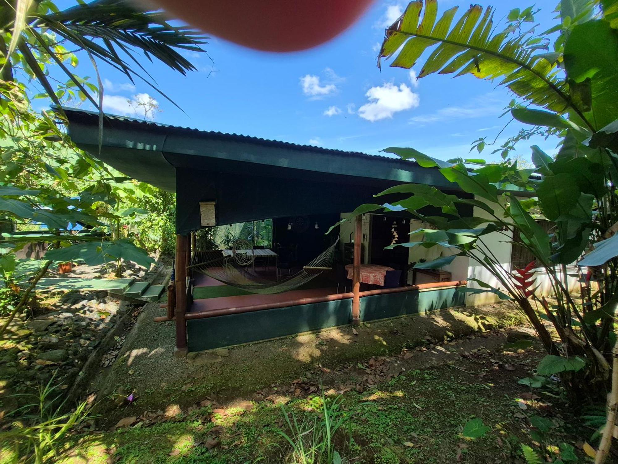 Centro Ananda Bed & Breakfast Guapiles Exterior photo